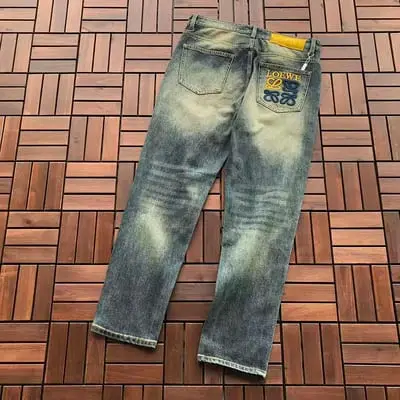 ￥~175 L🔥E🔥🔥JEANS 66063012 (im 180CM 68KG iwear size 34 in the photo)