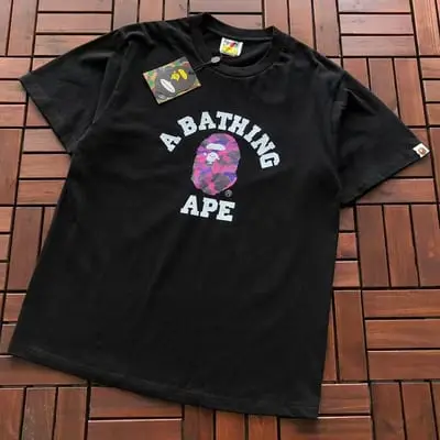 ￥~75 BAPE T-SHIRT 66072231 (im 185CM 70KG iwear size S in the photo)