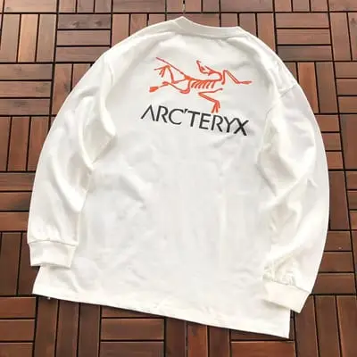 ￥~115 A🔥🔥T🔥🔥YX LONG-SLEEVE 77072187 (im 185CM 70KG iwear size L in the photo)