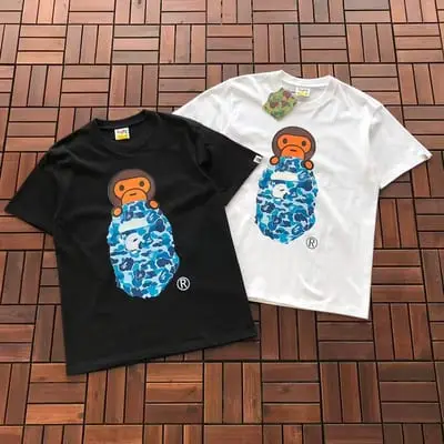 ￥~79 BAPE T-SHIRT 77063037 (im 185CM 70KG iwear size M in the photo)