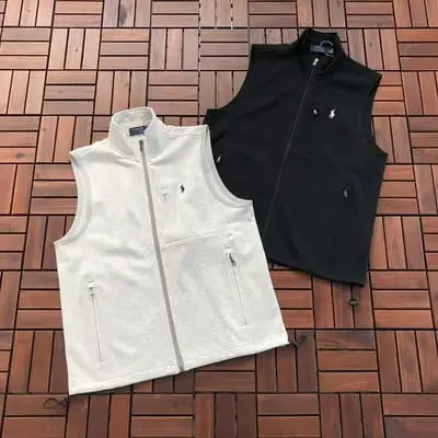 ￥~246 RA🔥PH🔥AU🔥EN VEST 77080920 (im 185CM 70KG iwear size M in the photo)