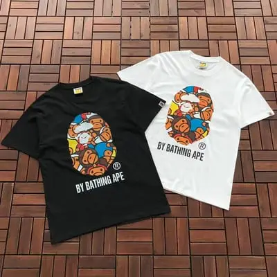 ￥~79 BAPE T-SHIRT 77070832 (im 185CM 70KG iwear size M in the photo)