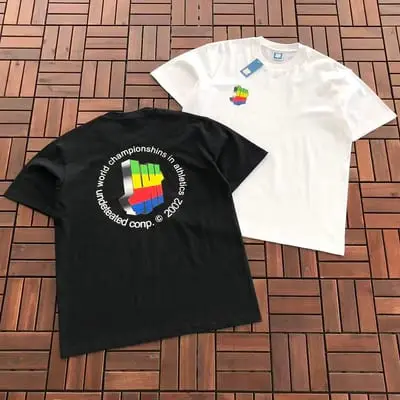 ￥~85 UNDEFEATED T-SHIRT 55070663 (im 185CM 80KG iwear size L in the photo)