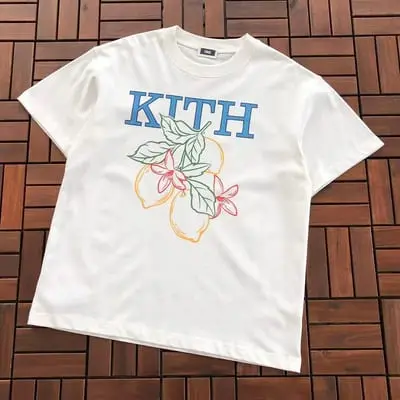 ￥~95 K🔥T🔥T-SHIRT 77071048 (im 185CM 70KG iwear size S in the photo)