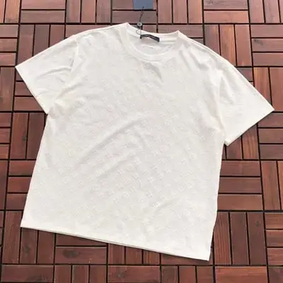 ￥~199 L🔥T-SHIRT 55071313 (im 180CM 68KG iwear size M in the photo)