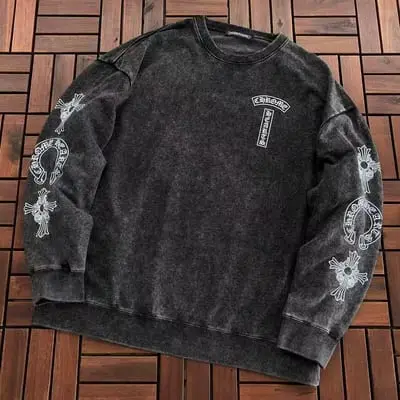 ￥~229 CH🔥OM🔥 HE🔥RTS SWEATER 66081215 (im 185CM 70KG iwear size L in the photo)