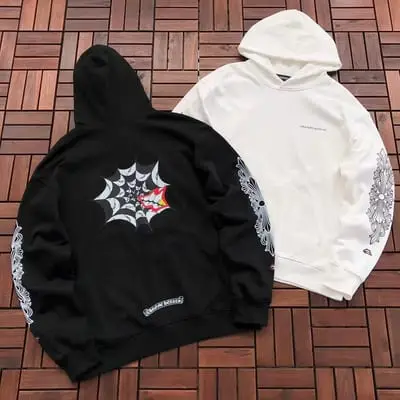 ￥~236 CH🔥OM🔥 HE🔥RTS HOODIE 66081204 (im 185CM 70KG iwear size L in the photo)