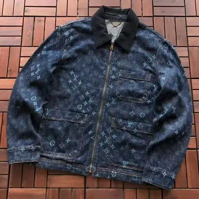 🔥1:1🔥￥~458 L🔥JACKET 66080512 (im 185CM 70KG iwear size 48 in the photo)