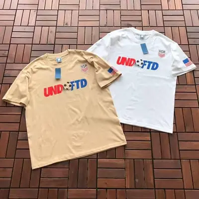 ￥~85 UNDEFEATED T-SHIRT 55071623 (im 185CM 70KG iwear size M in the photo)