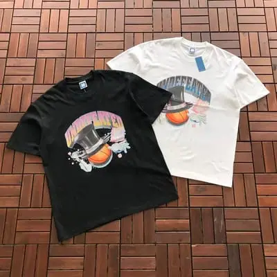 ￥~85 UNDEFEATED T-SHIRT 55071055 (im 185CM 70KG iwear size L in the photo)