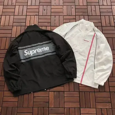 ￥~249 S🔥P🔥E🔥E JACKET 66080553 (im 185CM 70KG iwear size M in the photo)