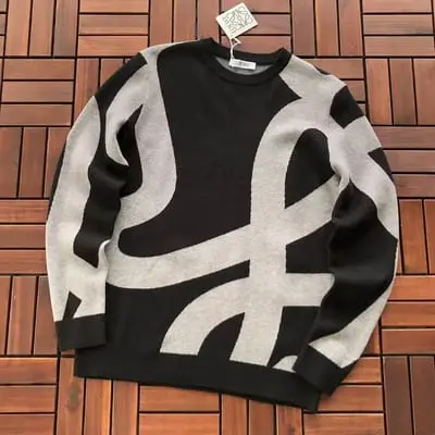￥ ~ 199 L🔥E🔥🔥SWEATER 55072986 (im 185CM 70KG iwear size L in the photo)