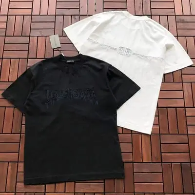 ￥ 189 B🔥L🔥🔥🔥IA🔥A T-SHIRT 88080504 (im 185CM 80KG iwear size S in the photo)
