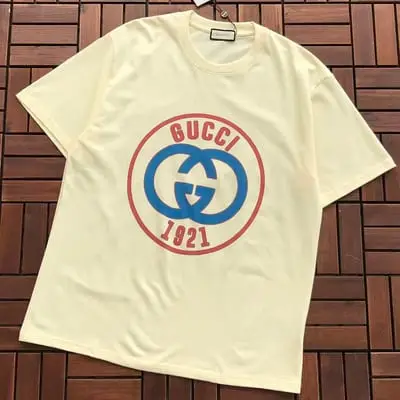 ￥ ~ 119 G🔥C🔥I T-SHIRT 55081476 (im 185CM 70KG iwear size M in the photo)