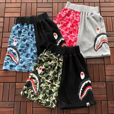 ￥~115 BAPE SHORTS 66070335