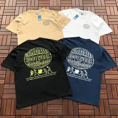 ￥ ~ 85 UNDEFEATED T-SHIRT 55070694 (im 185CM 80KG iwear size L in the photo)