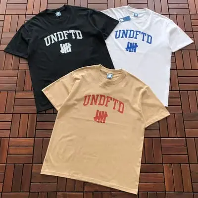 ￥~85 UNDEFEATED T-SHIRT 55071019 (im 185CM 70KG iwear size L in the photo)