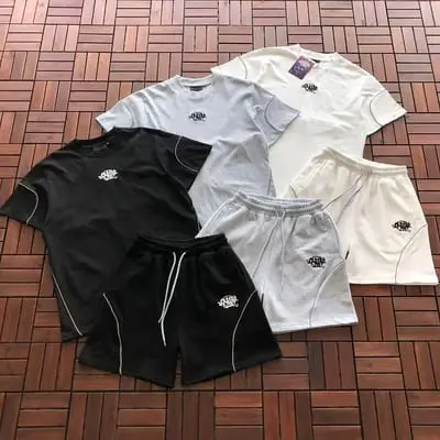 TOP ￥~ 109 PANTS ￥~119 SYNA T-SHIRT SHORTS 55053152 (im 185CM 70KG iwear size M in the photo)