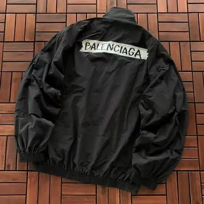 ￥~379 B🔥L🔥🔥🔥IA🔥A JACKET 77072192 (im 185CM 70KG iwear size S in the photo)