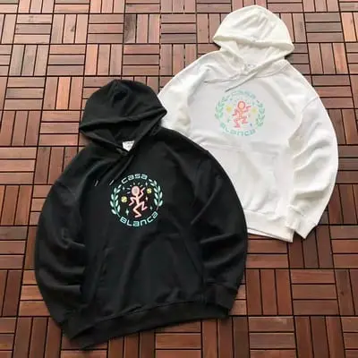 ￥~129 C🔥S🔥BL🔥🔥C🔥HOODIE 77072845 (im 185CM 80KG iwear size M in the photo)