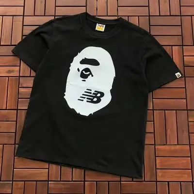 ￥~75 BAPE & NEW BALANCE T-SHIRT 66071419 (im 185CM 70KG iwear size M in the photo)