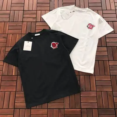 ￥~169 M🔥🔥🔥🔥🔥R T-SHIRT 55070967 (im 185CM 70KG iwear size M in the photo)