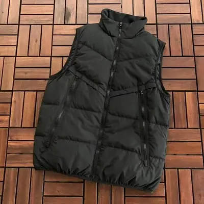 ￥ 318 N🔥K🔥DOWN VEST 88080721 (im 185CM 70KG iwear size M in the photo)