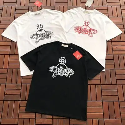 ￥~86 VIVIENNE WESTWOOD T-SHIRT 77063016 (im 185CM 70KG iwear size M in the photo)