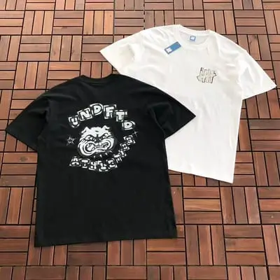 ￥~85 UNDEFEATED T-SHIRT 55070680 (im 185CM 80KG iwear size L in the photo)