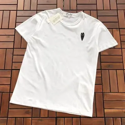 ￥~95 CDG T-SHIRT 55070348 (im 185CM 70KG iwear size M in the photo)