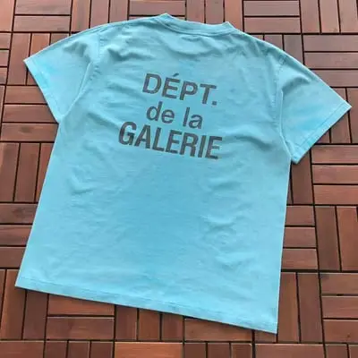 ￥~159 GALLERY DEPT T-SHIRT 77070867 (im 185CM 70KG iwear size M in the photo)