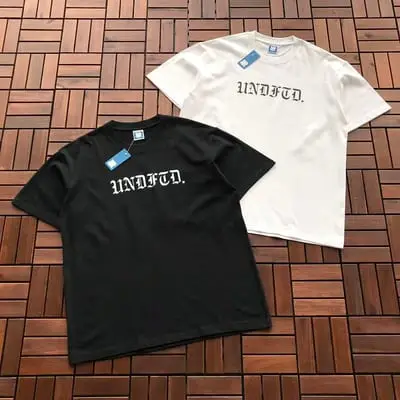 ￥~85 UNDEFEATED T-SHIRT 55063083(im 180CM 68KG iwear size L in the photo)