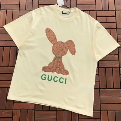 ￥ ~ 119 G🔥C🔥I T-SHIRT 55081479 (im 185CM 70KG iwear size L in the photo)