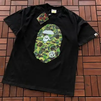 ￥~75 BAPE T-SHIRT 66072217 (im 185CM 70KG iwear size M in the photo)