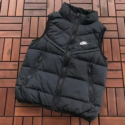 ￥ 318 N🔥K🔥DOWN VEST 88080703 (im 185CM 70KG iwear size M in the photo)