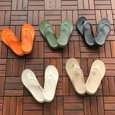 ￥~95 FILA SLIPPERS 66070609