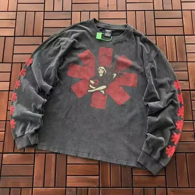 ￥ ~ 135 CHOOOSELF LONG-SLEEVE 55070375 (im 185CM 70KG iwear size S in the photo)