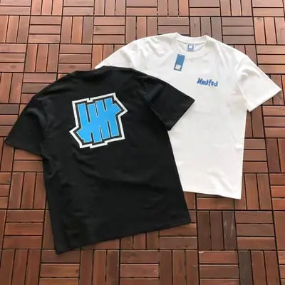 ￥~85 UNDEFEATED T-SHIRT 55071036 (im 185CM 70KG iwear size L in the photo)