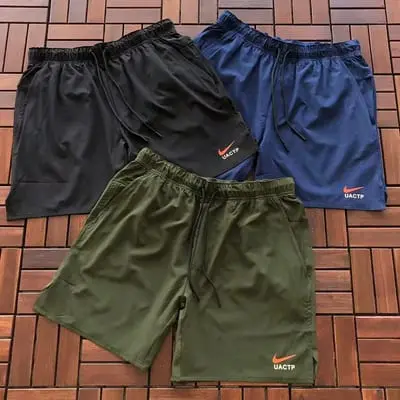 ￥ 115 N🔥K🔥 SHORTS 88071225 (im 185CM 70KG iwear size M in the photo)