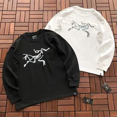 ￥~115 A🔥🔥T🔥🔥YX LONG-SLEEVE 77072179 (im 185CM 80KG iwear size M in the photo)