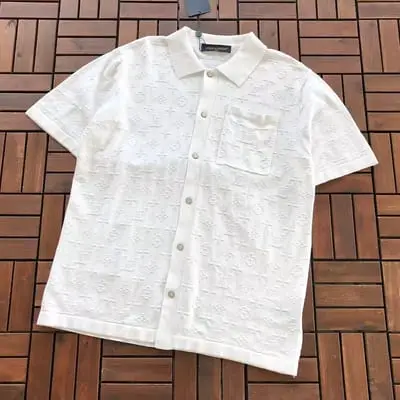 ￥~195 L🔥T-SHIRT SWEATER 66070210 (im 185CM 70KG iwear size S in the photo)