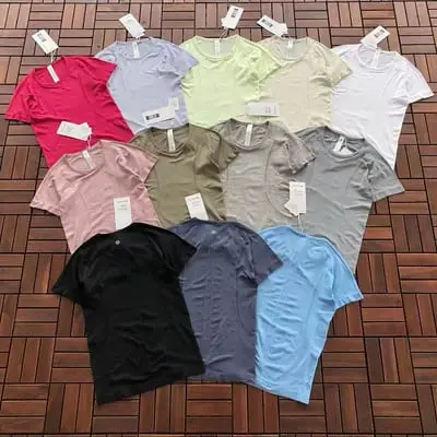 ￥~129 L🔥🔥UL🔥M🔥N T-SHIRT WOMAN 66070772