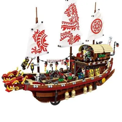 Compatible with LEGO Ninjago Destiny’s Bounty dragon ship building blocks.