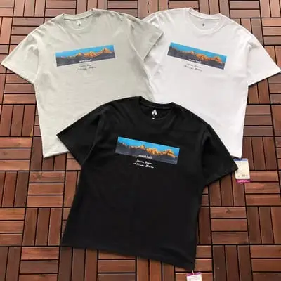 ￥125 M🔥🔥T-B🔥🔥L T-SHIRT 88071605 (im 185CM 80KG iwear size M in the photo)