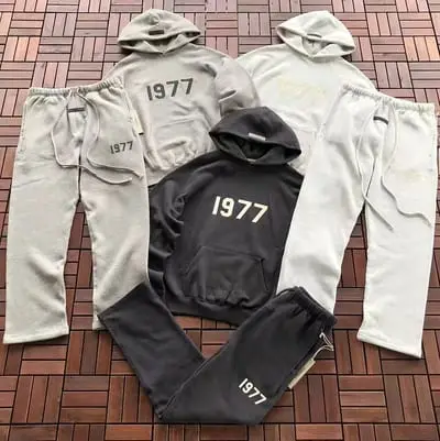 TOP￥175 PANTS￥165 FOG HOODIE TROUSERS FLEECE 88062921 (im 185CM 80KG iwear size S in the photo)