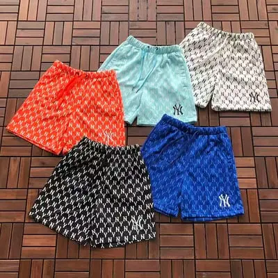 ￥~95 MLB SHORTS 77070737 (im 185CM 80KG iwear size M in the photo)