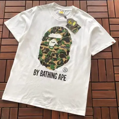 ￥~75 BAPE T-SHIRT 66071415 (im 185CM 70KG iwear size M in the photo)