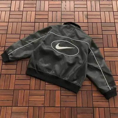 ￥ 369 N🔥K🔥& S🔥P🔥E🔥E JACKET 88072413 (im 185CM 70KG iwear size M in the photo)