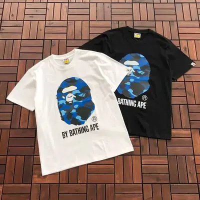 ￥~79 BAPE T-SHIRT 77063035 (im 185CM 70KG iwear size M in the photo)